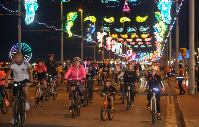 Mega Deal - Blackpool Illuminations & Ride the Lights